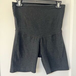 Beyond Yoga Beyond the Bump Black Women's Bike Shorts